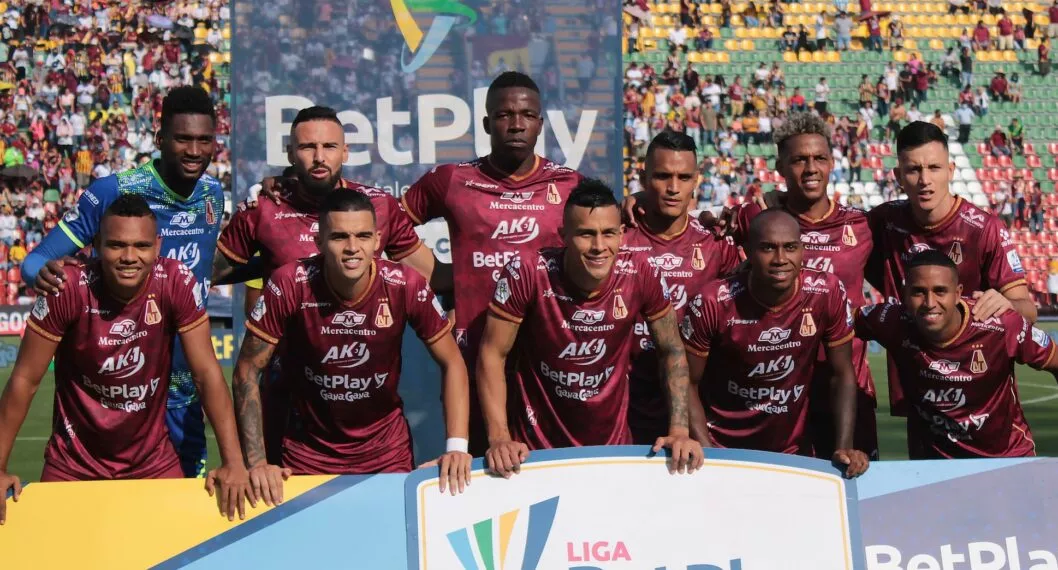 Foto del Deportes Tolima por los jugadores que no querían en otros clubes y que son figuras.
