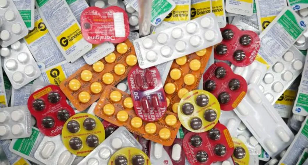 Imagen de medicamentos a propósito que en Bogotá: bodega remarcaba productos vencidos para venderlos de nuevo