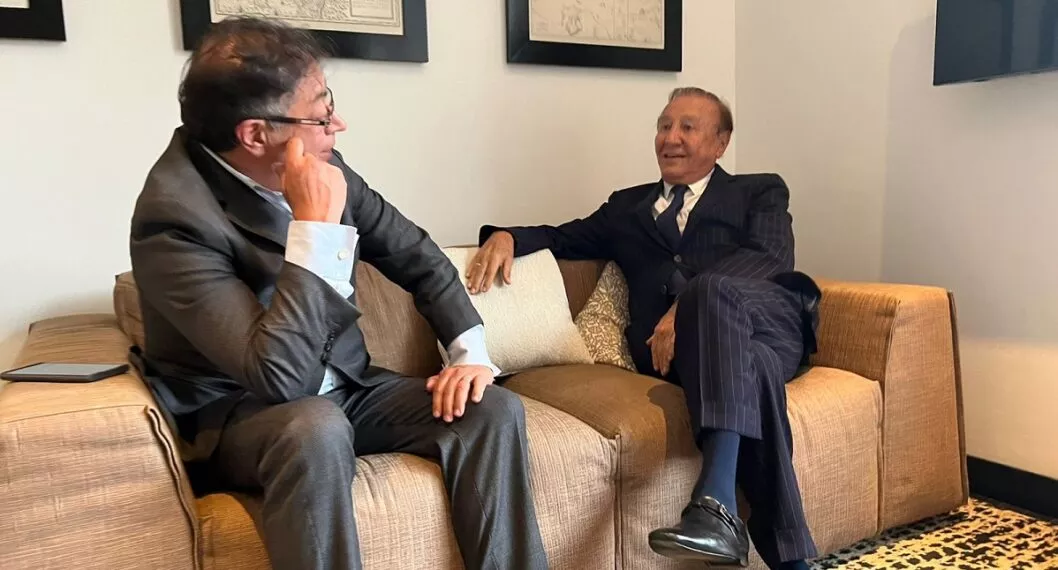 El presidente electo, Gustavo Petro, reunido con Rodolfo Hernández.
