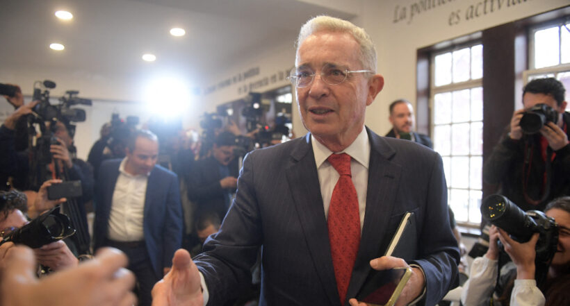 Uribe puso a echar números a Petro; dudas sobre reforma tributaria y pensiones 