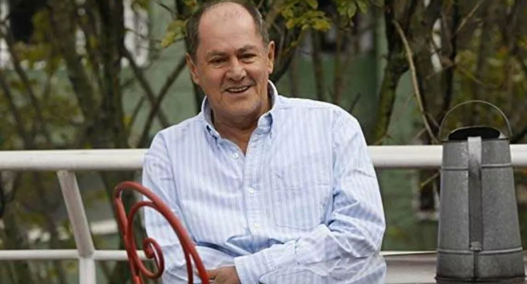 Foto de Jorge Alí Triana, en nota de Jorge Alí Triana sufrió infarto: qué pasó con salud del director de televisión.