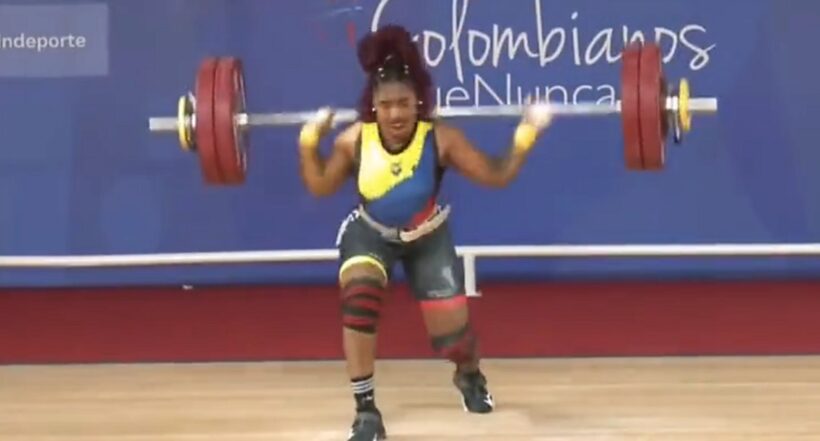 Kelin Jiménez. Pesa cae en la espalda de ecuatoriana en Juegos Bolivarianos; no tuvo fracturas