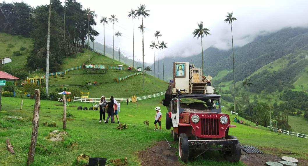 Valle Cocora, uno de los desitnos turísticos más  reconocidos de Colombia.