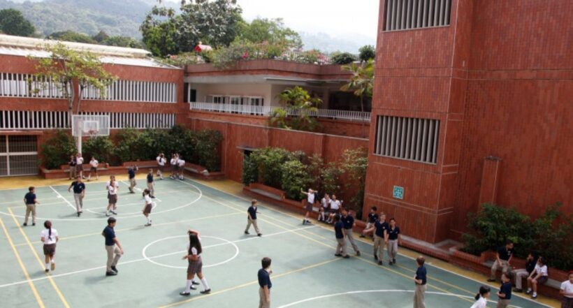 Instalaciones del colegio La Quinta del Puente, en Santander, fundado en 1977.