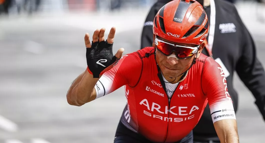 Nairo Quintana dio mensaje de calma sobre su caída en etapa 8 del Tour