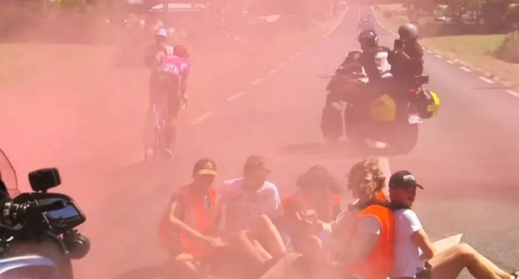 Tour de Francia: suspendida etapa 10 por protesta de ambientalistas.