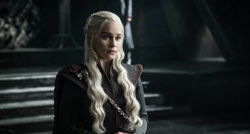 Emilia Clarke revela que sufrió dos aneurismas mientras rodaba “Juego de Tronos”