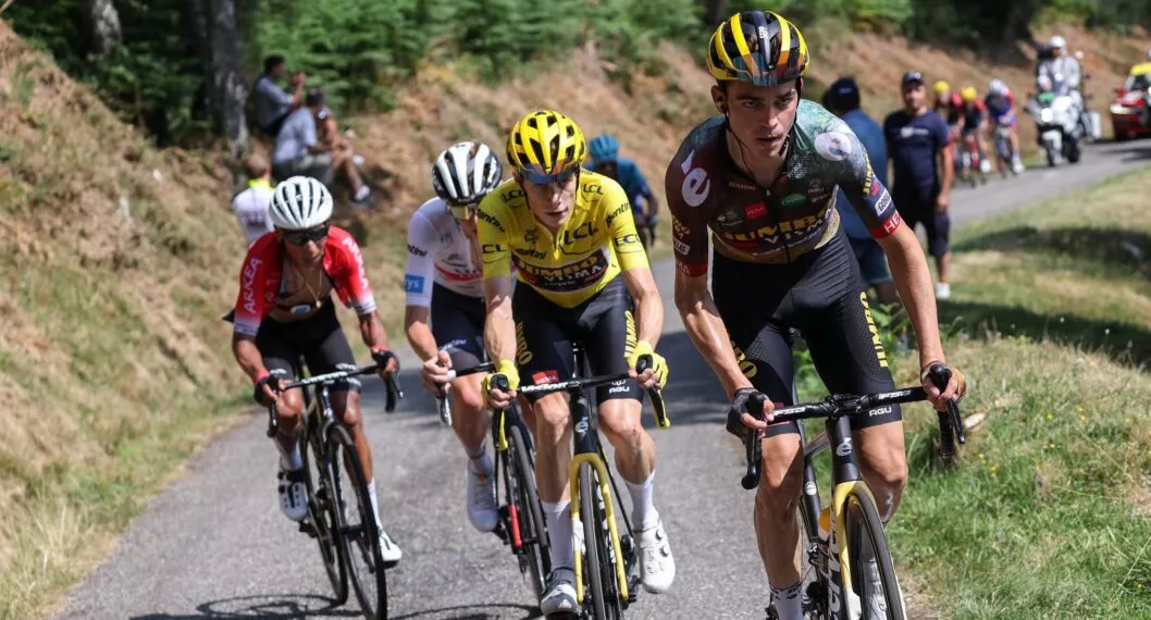 Cómo va el Tour de Francia hoy: detalles de la etapa 17 y qué pasa con Nairo Quintana en la clasificación general.