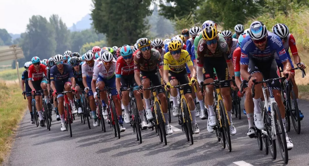 Cómo le fue a Nairo Quintana en el Tour de Francia hoy y cómo quedó la clasificación general luego de la etapa 19.
