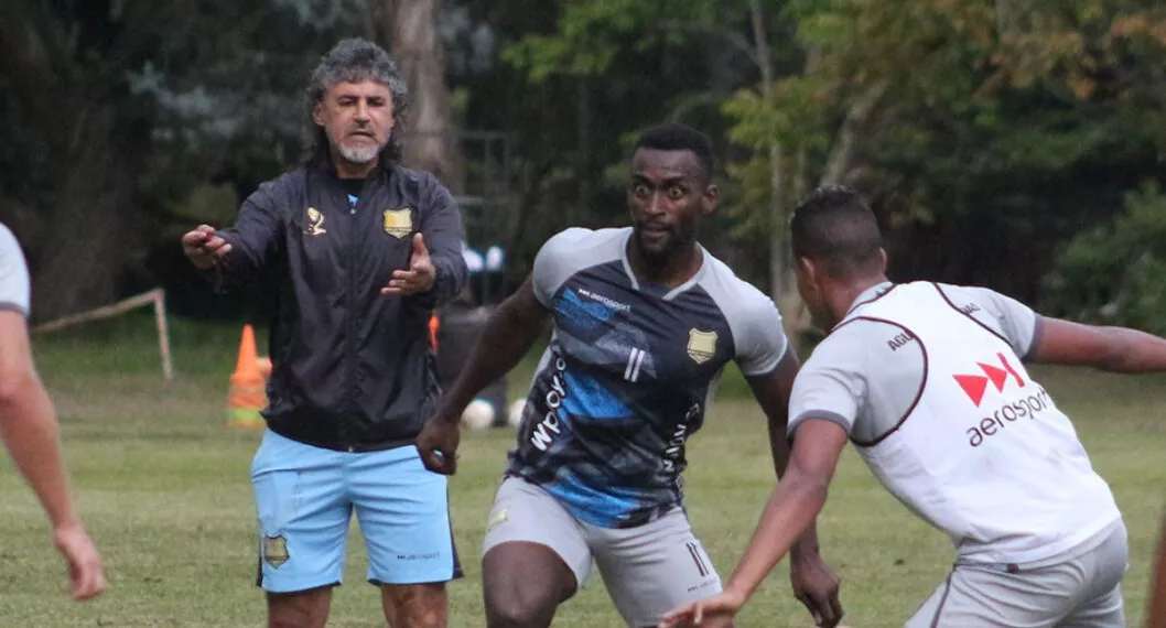[Video] Jackson Martínez sorprendió al entrenar con un club colombiano: ¿volverá a jugar?