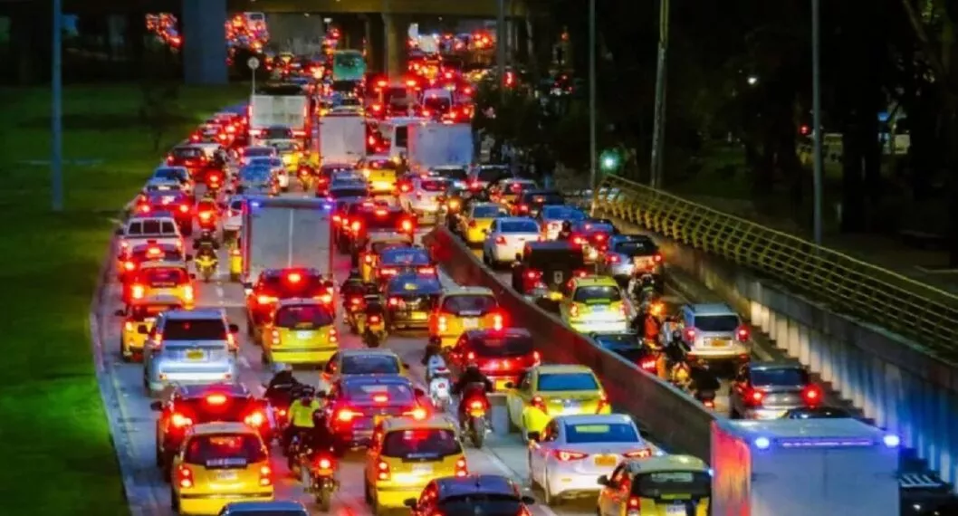 Pico y placa en Bogotá hoy 2 de agosto: carros y taxis con restricción