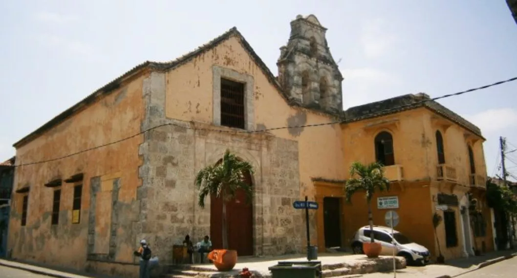 Ladrones en Cartagena robaron Iglesia: se llevaron cristo en bronce y profanaron hostias