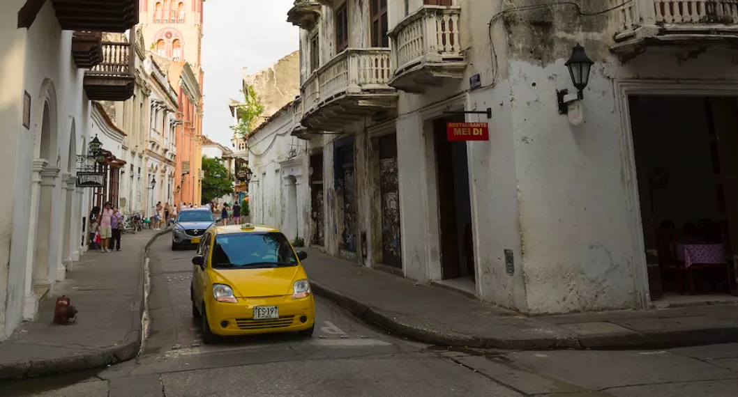 Imagen de un taxi, a propósito que en Cartagena el pico y placa para el viernes 5 de agosto: consulte las restricciones