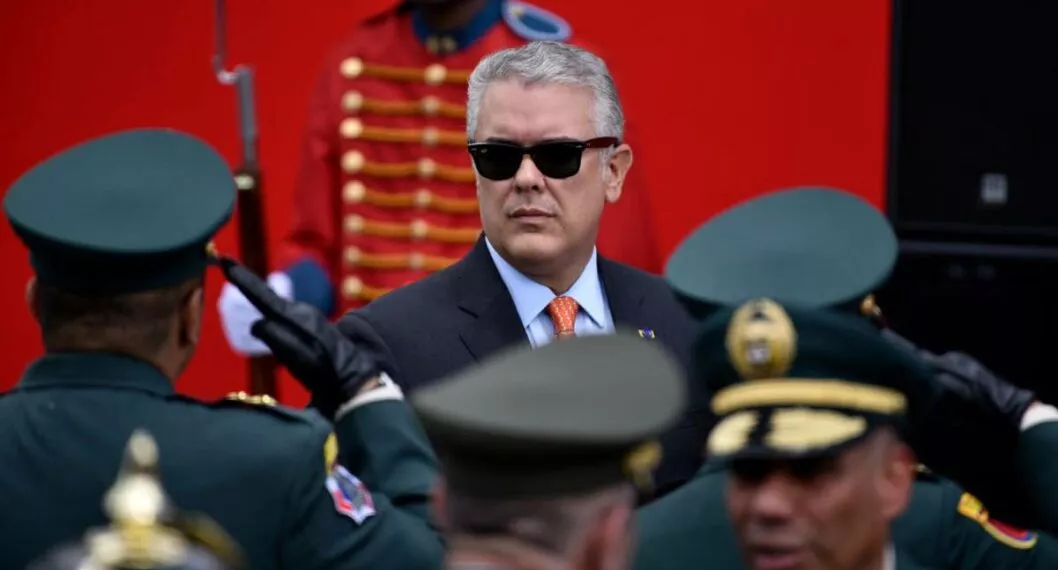 El presidente Iván Duque se despidió de la guardia presidencial en un acto celebrado a las afueras de la Casa de Nariño.