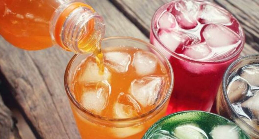 Las bebidas azucaradas y sus efectos negativos en la salud 