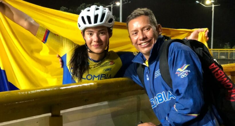 Anwar Cárdenas junto a Gabriela Rueda, patinadora del Club Tequendama, y Selección Colombia, celebrando su triunfo en el Mundial de Patinaje en Ibagué, Tolima.
