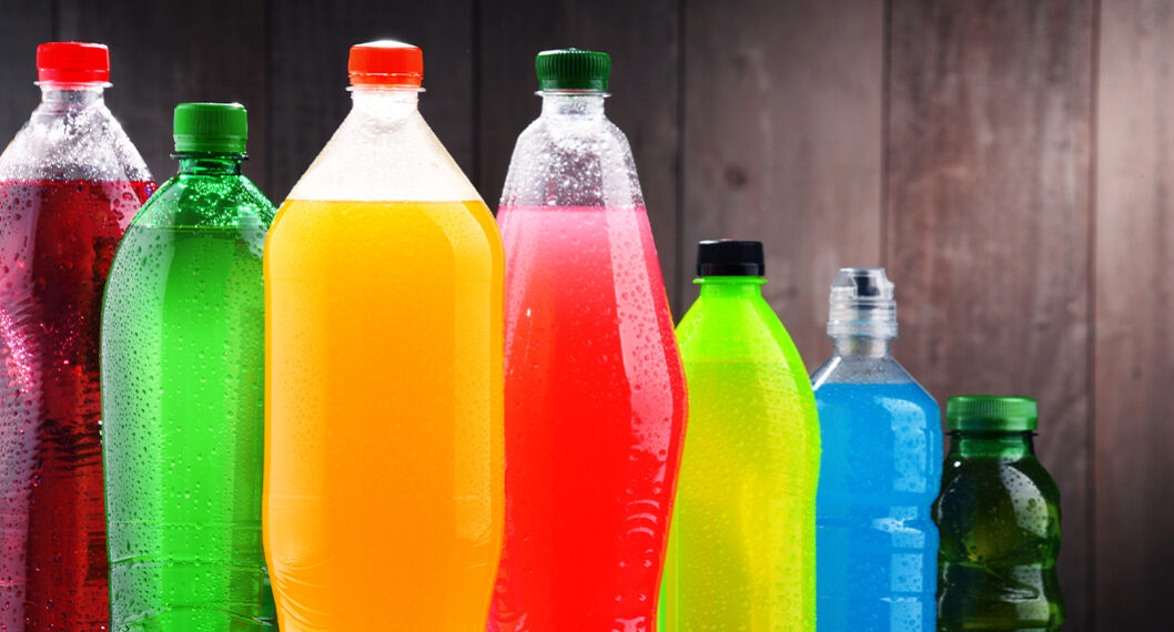  5 bebidas que debes evitar si no quieres acumular grasa en las caderas 
