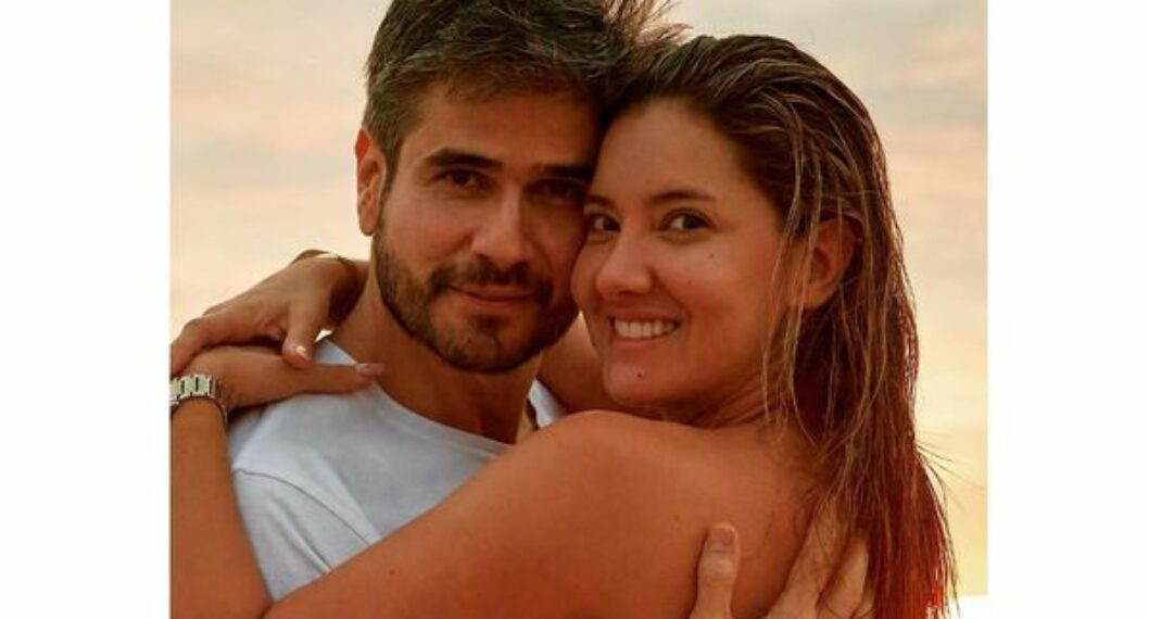 Daniela Álvarez y Daniel Arenas avivan rumores de boda con esta foto