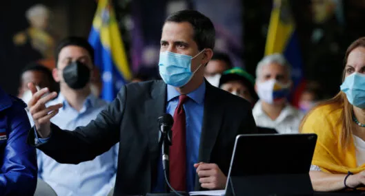 Foto de Juan Guaidó en nota de los acercamientos que quiere con Gustavo Petro.