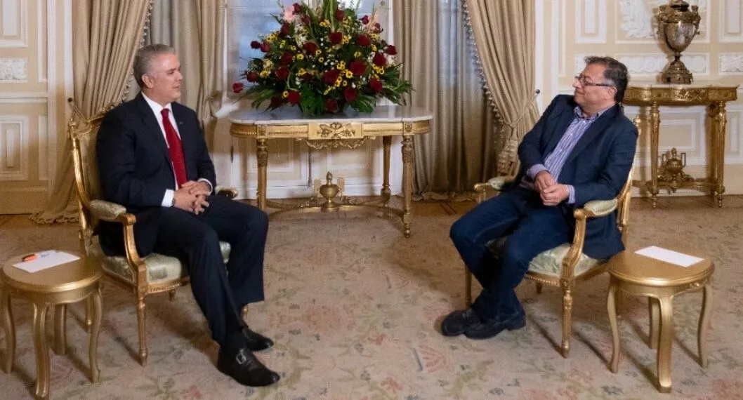 El expresidente Iván Duque y el presidente Gustavo Petro.