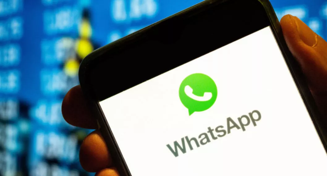 WhatsApp permite a usuarios salirse de grupos sin que nadie lo note.