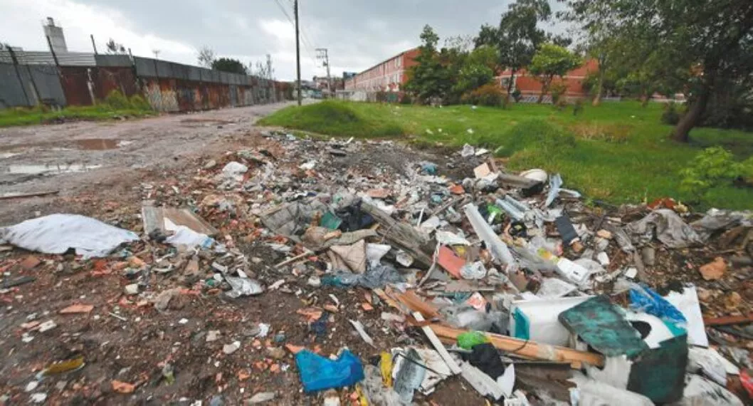 Falta de escombreras y de cultura ciudadana, los males que afectan a Bogotá