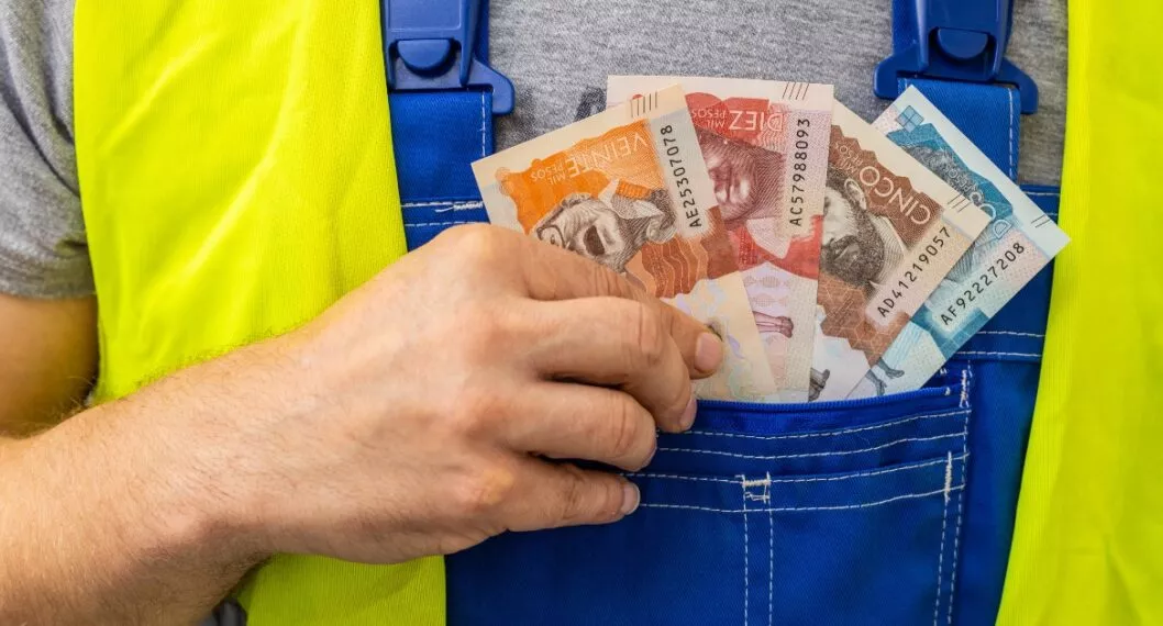 Reformas de Gustavo Petro se reflejarían en un aumento importante del salario mínimo en 2023.