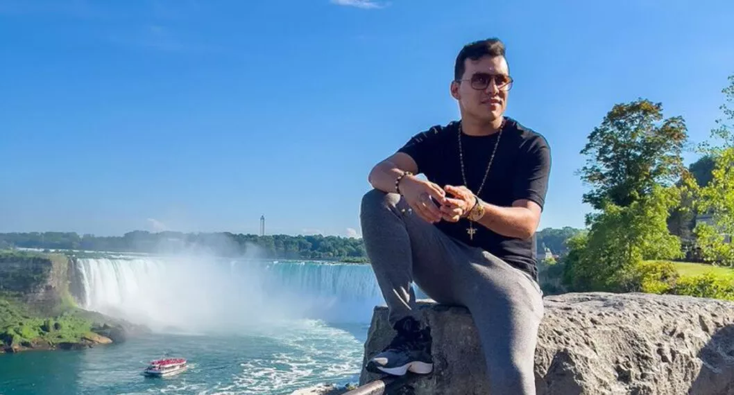 "Ya no mi amor": turistas le rechazaron serenata a Yeison Jiménez en Canadá 