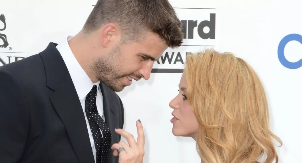 El paparazzi Jordi Martín aseguró que Shakira comenzó a sospechar que Piqué le era infiel por no aceptar ir a terapia de parejas. 
