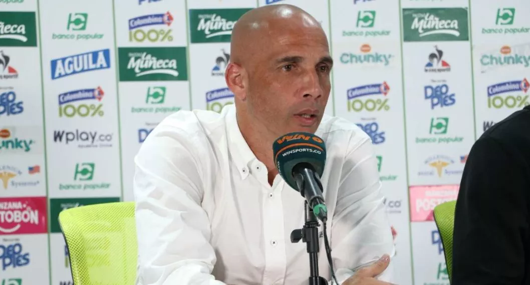 El técnico Máyer Candelo habló sobre Teófilo Gutiérrez y sus constantes expulsiones.