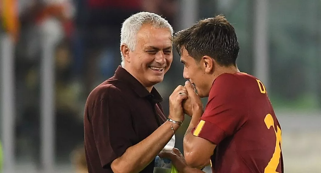 Además, el entrenador portugués llenó de elogios al argentino, quien está disputando su primera temporada con la Roma.
