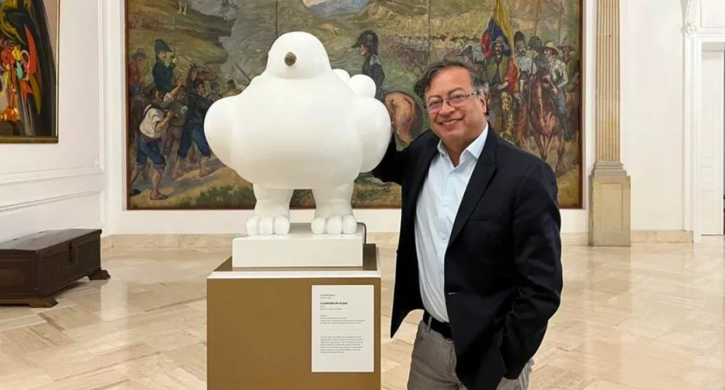 El presidente Gustavo Petro celebró el regreso de la paloma de la paz a la Casa de Nariño, luego de cuatro años de estar en un museo. 