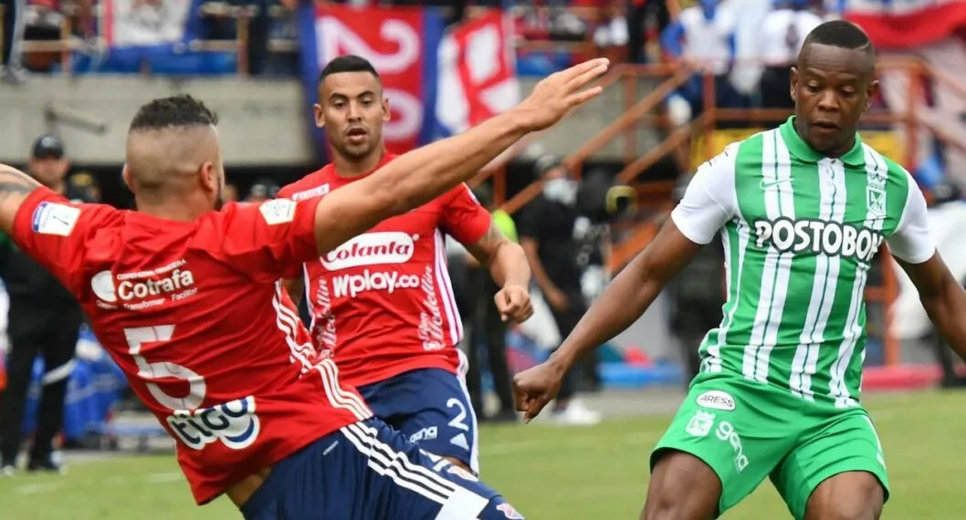 Imagen de los jugadores de Medellín y Nacional que llegan al clásico paisa necesitados de los 3 puntos 