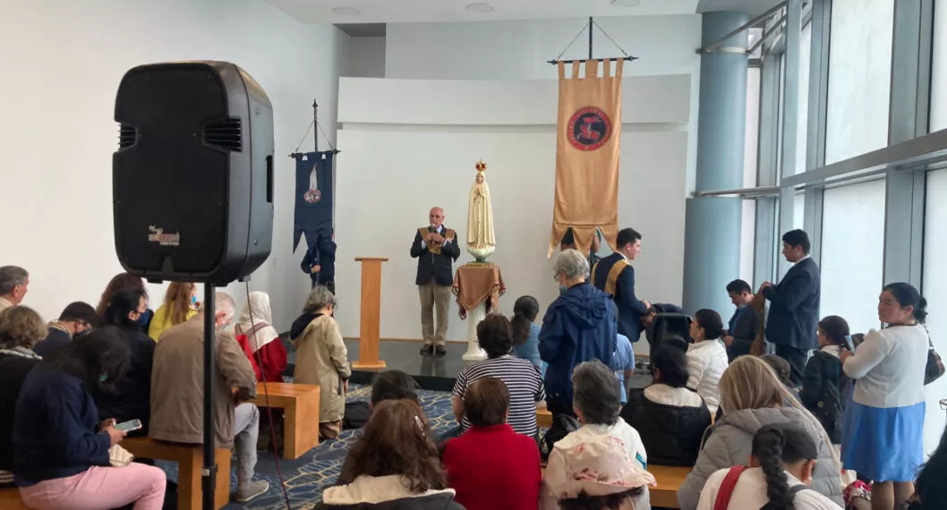 A El Dorado se le apareció la virgen; católicos regresaron la imagen al oratorio