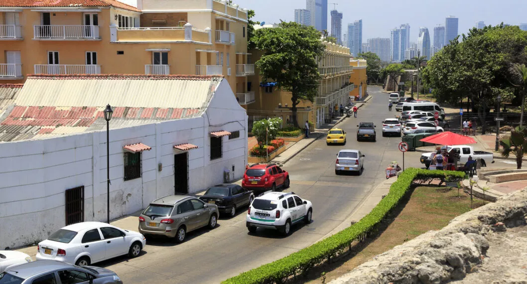 Pico y Placa en Cartagena para el jueves 8 de septiembre en carros taxis y motos