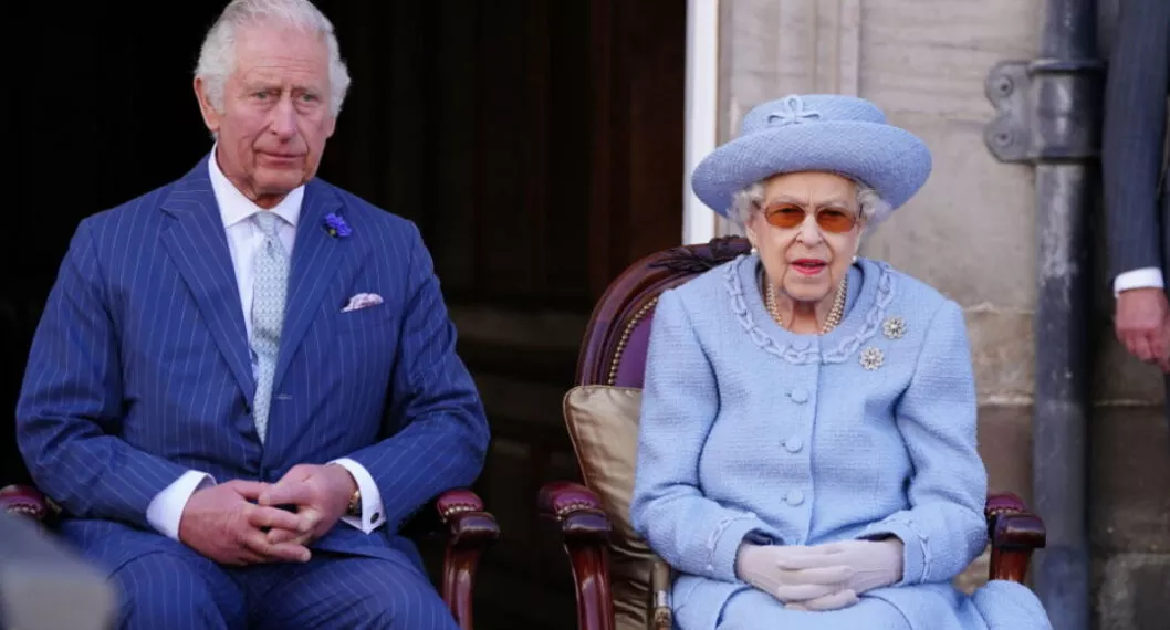 Príncipe Carlos será el heredero del trono británico, luego del fallecimiento de la Reina Isabel II