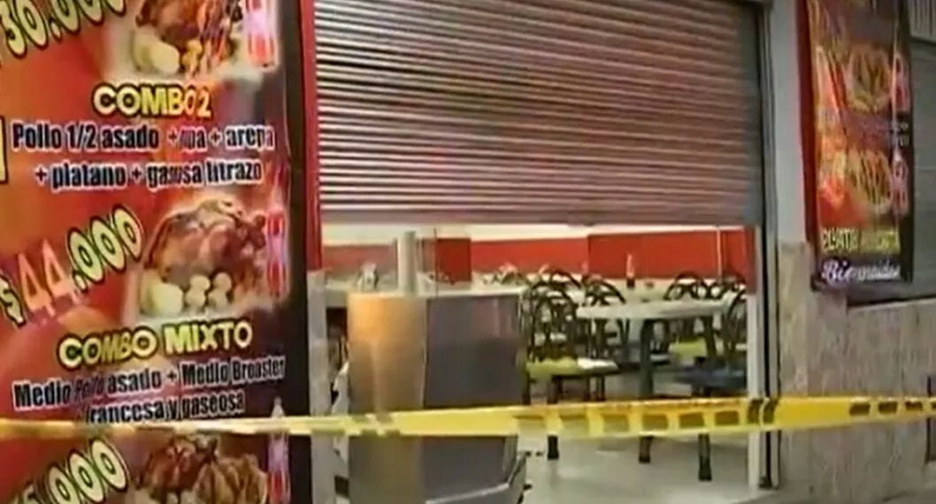 Dos hombres ingresaron a un asadero de Bogotá para quitarle la vida a un hombre que comía con su familia en un asadero. 