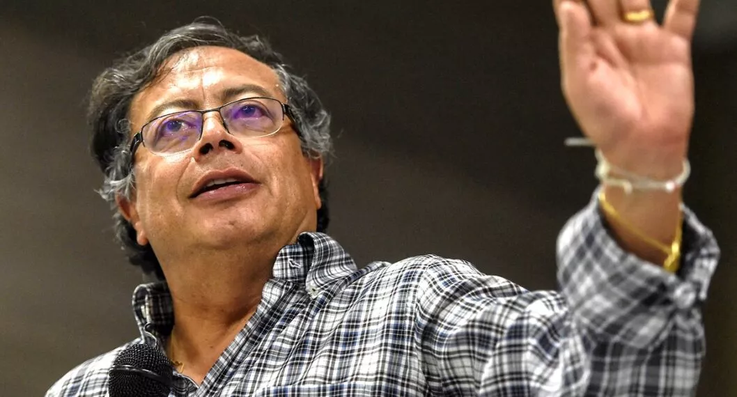 Gustavo Petro, cuyo exsecretario se lanza a Alcaldía de Bogotá: Guillermo Alfonso Jaramillo.