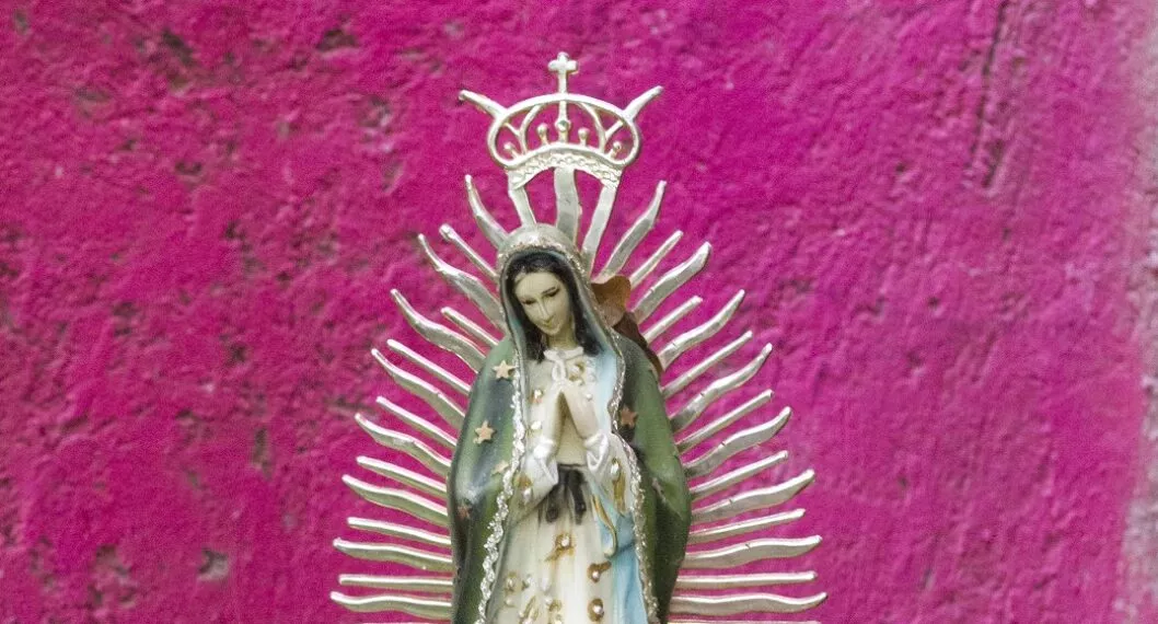 En Bucaramanga, cura dice que estatua de Virgen llora sangre y dice por qué
