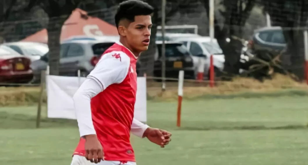 La historia de joven futbolista de Santa Fe que tiene en vilo su sueño por un transplante