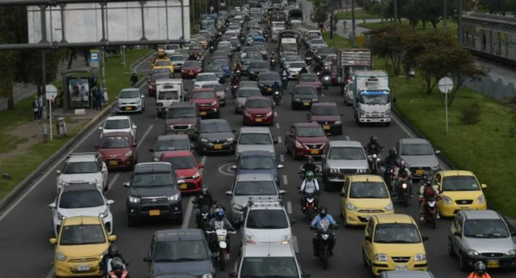 Imagen del tráfico de Bogotá, ya que nuevamente tiene el peor tráfico de Latinoamérica, según estudio
