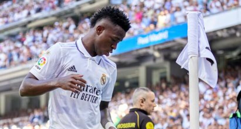 Imagen de Vinicius que respondió a quienes lo critican y calentó el derbi madrileño