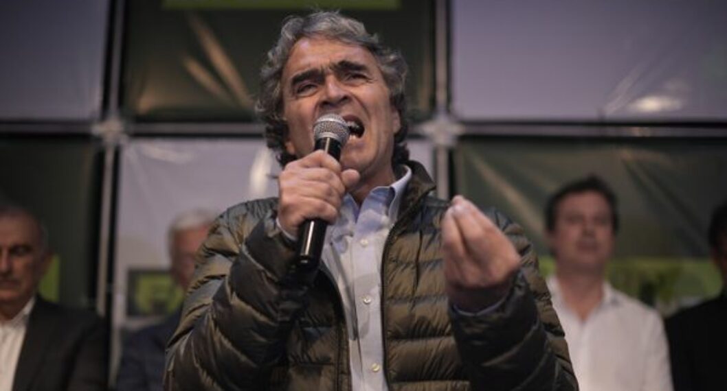 Sergio Fajardo se va en contra del primer mes de gobierno de Gustavo Petro
