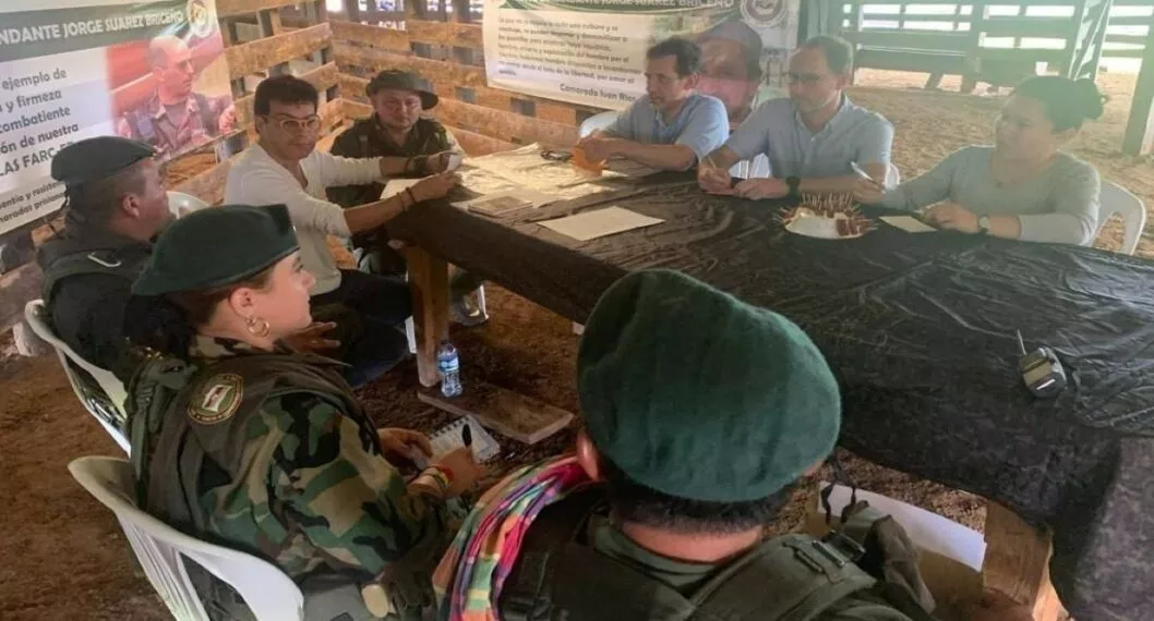 Comienzan los diálogos de paz entre Gobierno de Colombia y disidencias de las FARC