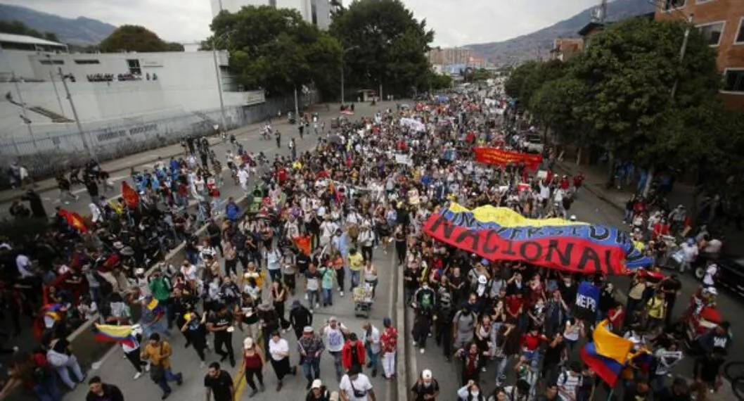 Imagen de una maniefestación, a propósito de las marchas del 26 de septiembre contra el Gobierno de Gustavo Petro en Bogotá