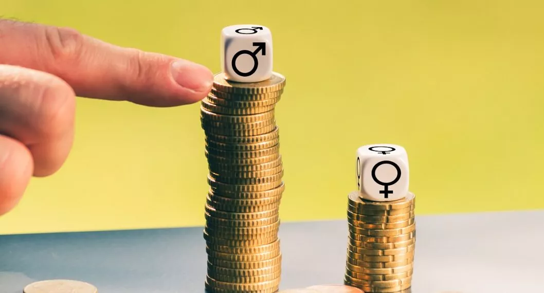 Symbol for unequal payment. Gender symbols on different high stacks of coins.