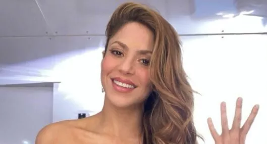 Seguidores de Shakira dicen que ella sigue enamorada de Piqué