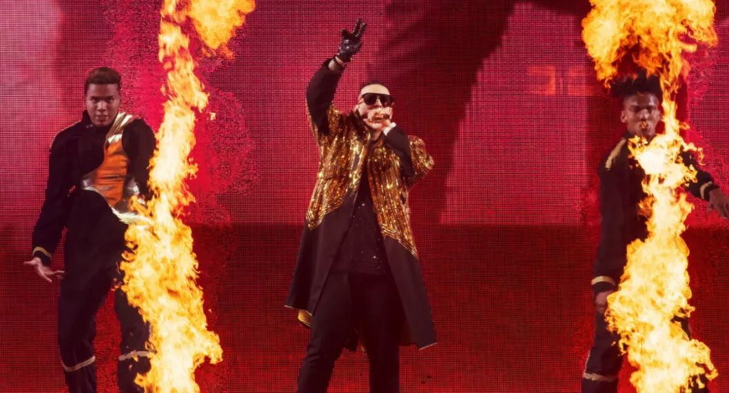 Foto de Daddy Yankee a propósito del concierto en Argentina que se detuvo por fuego en el escenario.