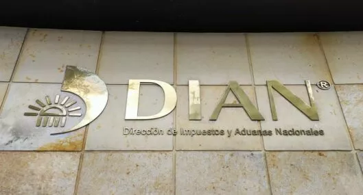 Gobierno Petro aprueba crear 1.000 empleos temporales en la DIAN (Colombia)