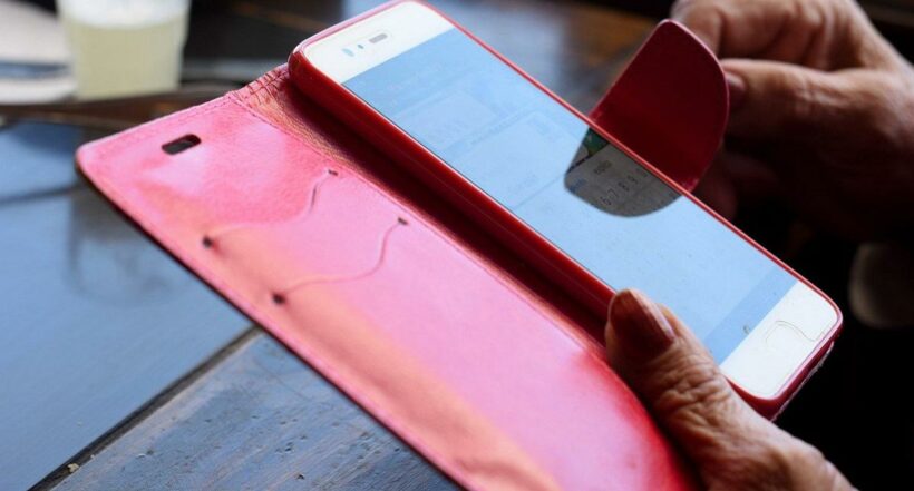 ¿Tiene celular ‘flechita’? En Colombia se lo reciben para comprar uno nuevo